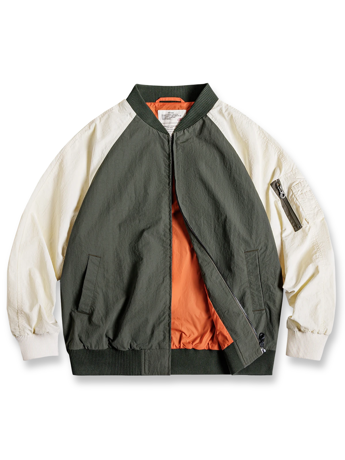 P-40戦闘機のカラーをモチーフにしたヴィンテージカラーブロックMA-1フライトジャケット。カーキとホワイトの配色、オレンジの裏地が特徴の軽量で耐久性に優れたジャケット。