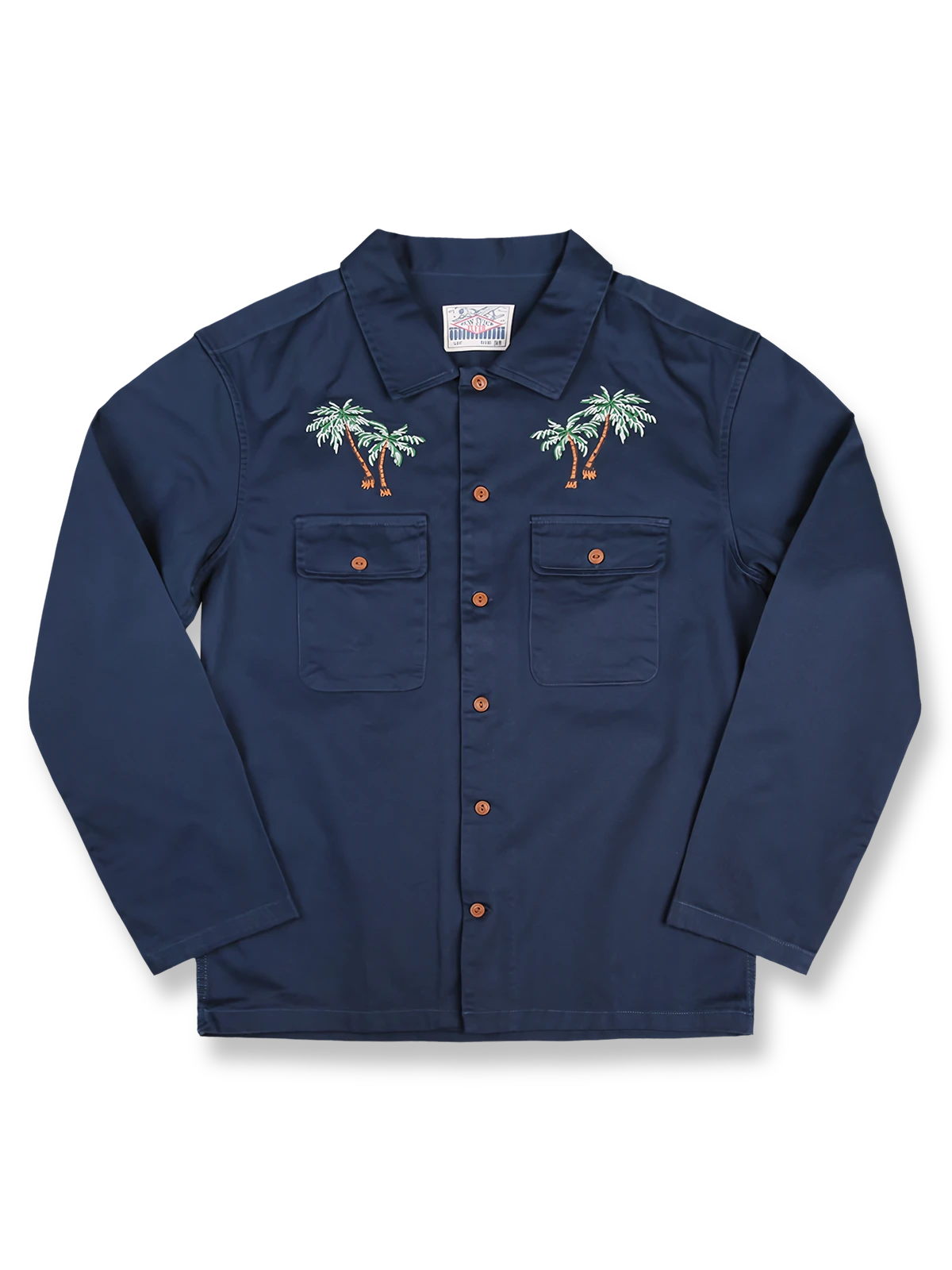 ヴィンテージ刺繍長袖シャツの全体正面画像、胸元と背面の刺繍ディテール。