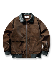 レトロな質感と機能性を兼ね備えたアメリカンフライト風レザージャケット。大容量ポケットで実用性も抜群。