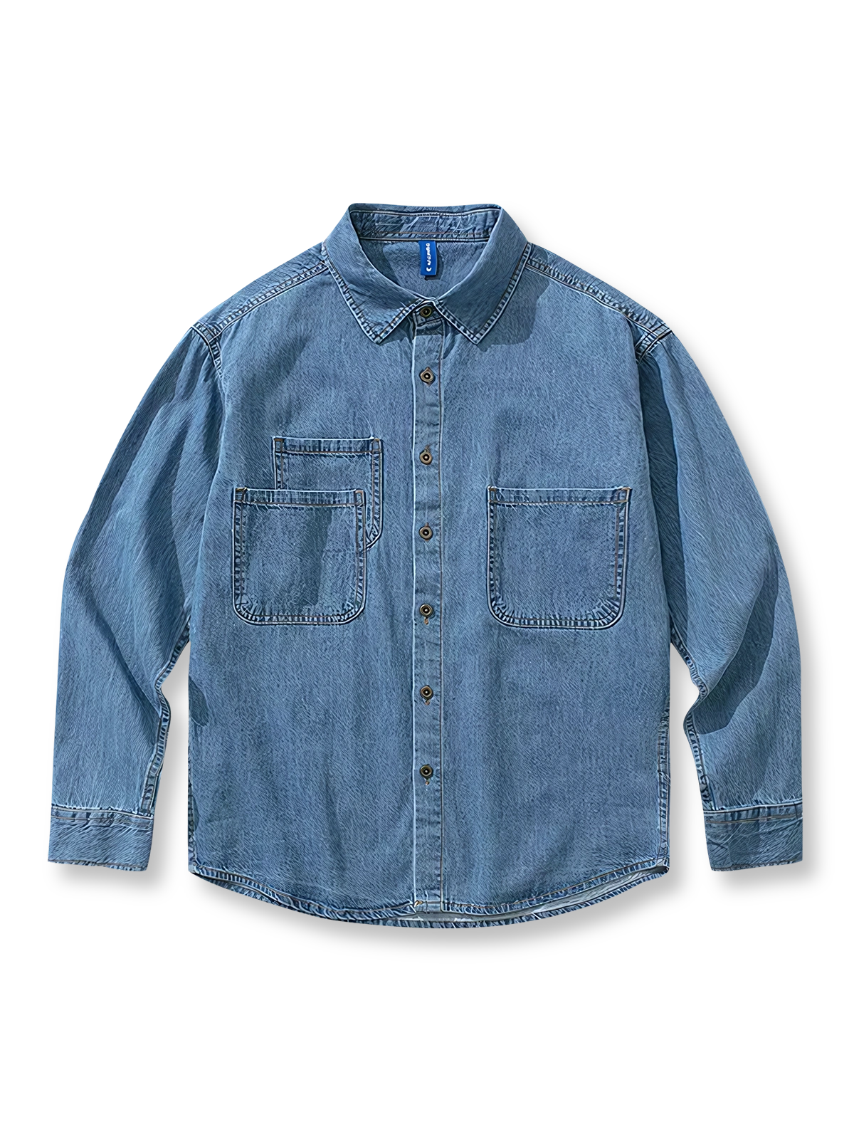 多彩なポケットが特徴の厚手コットンデニムシャツ