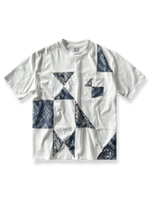 ヴィンテージペイズリー柄とカンタパッチワークの半袖Tシャツ