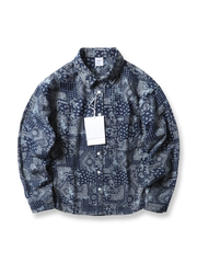 ペイズリー柄が映えるヴィンテージ風長袖デニムシャツ