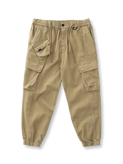 ワイドテーパードとジョガー仕様が特徴のヴィンテージパラシュートパンツ。