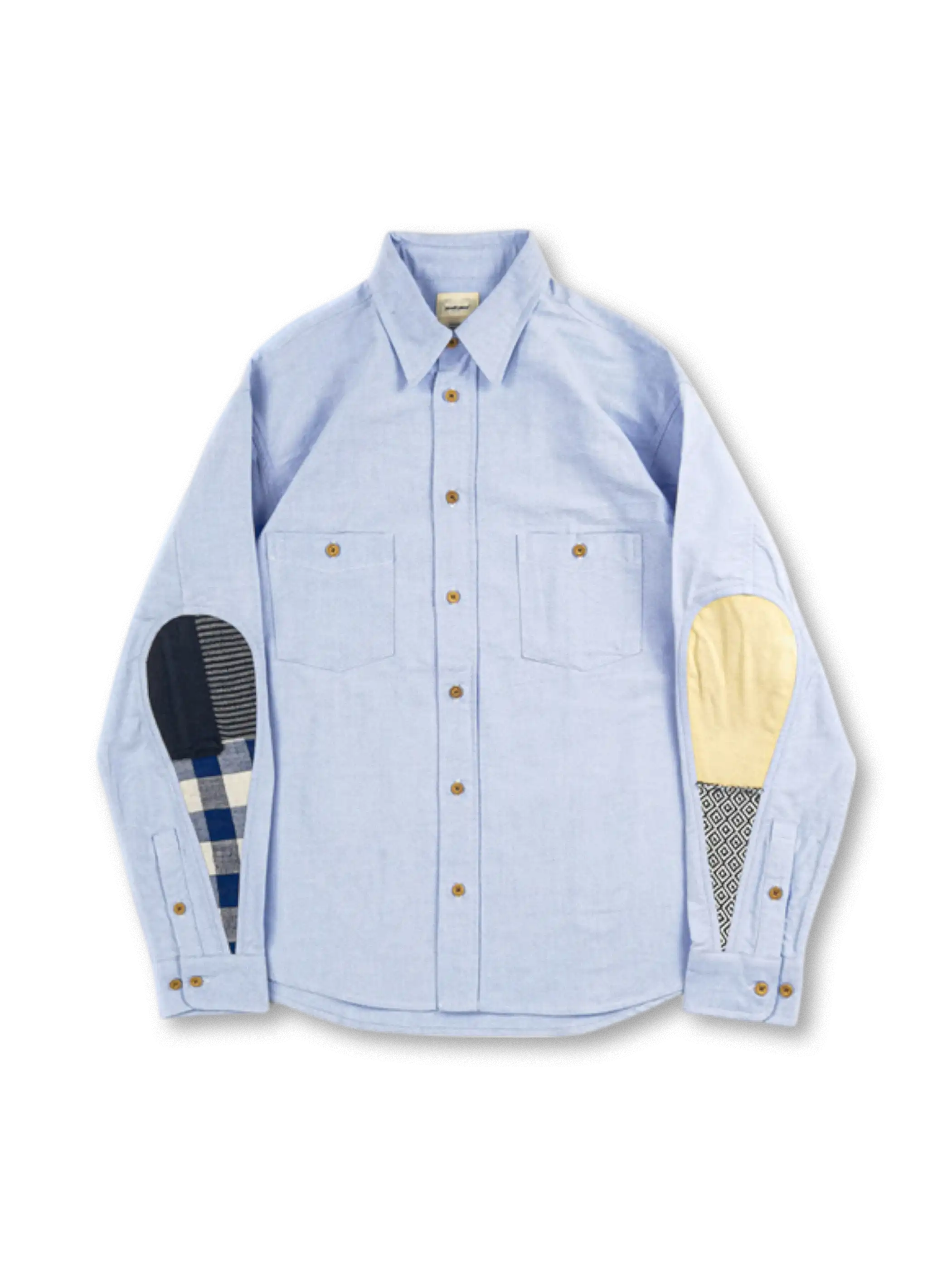 パッチワークデザインが特徴のヴィンテージ風オックスフォードシャツ