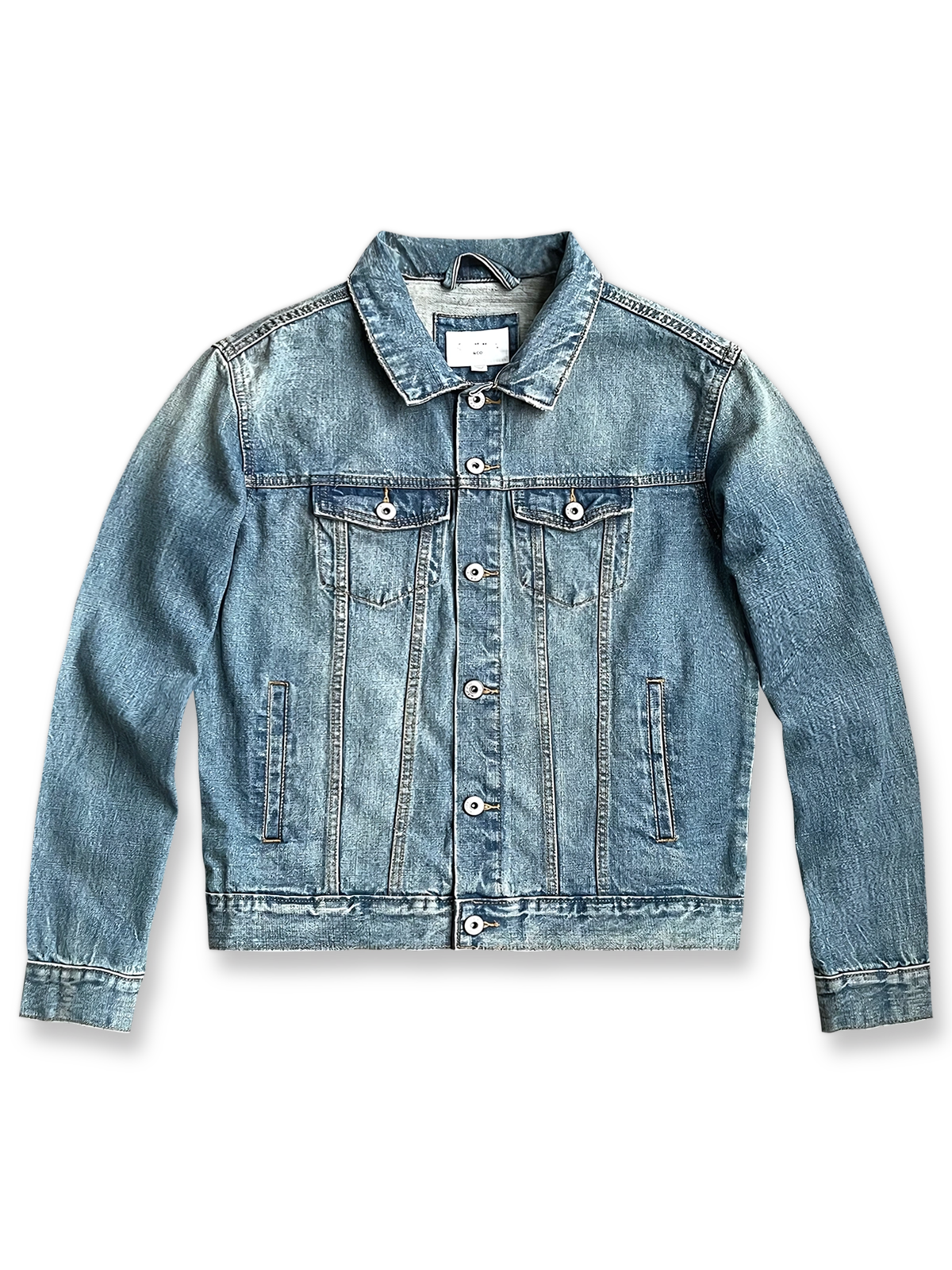 ショート丈のヴィンテージデニムジャケット