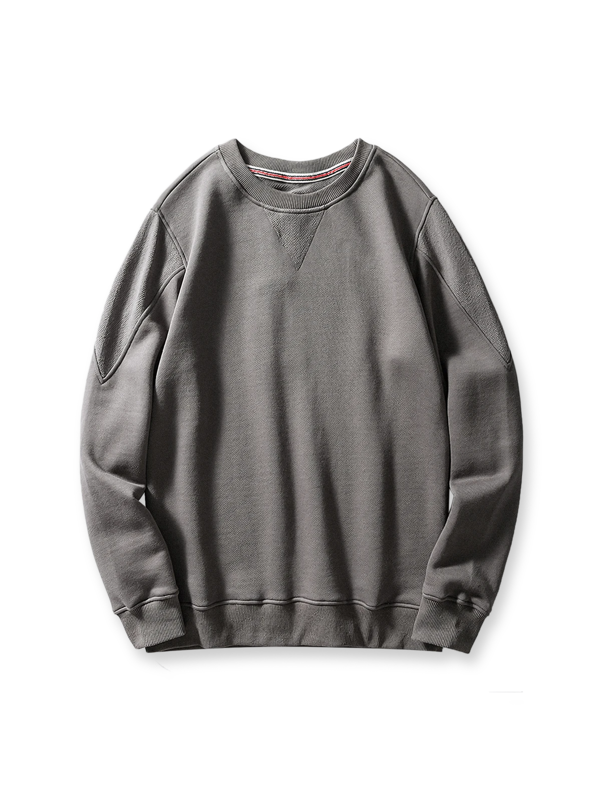 V字パイル切り替えと3D立体カッティングが特徴のコットンパイルスウェットシャツの全体像。