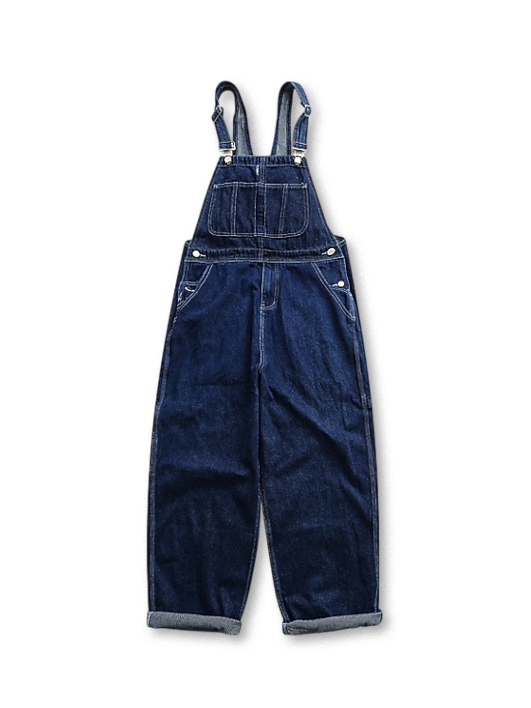 ウォッシュ加工と多機能ポケットが特徴のヴィンテージデニムオーバーオール