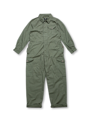 大容量ポケットと調節可能なショルダーストラップが特徴のヴィンテージワークカバーオール