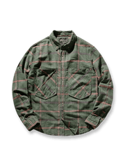 ウォッシュ加工で起毛感を出したチェック柄の長袖ワークシャツ