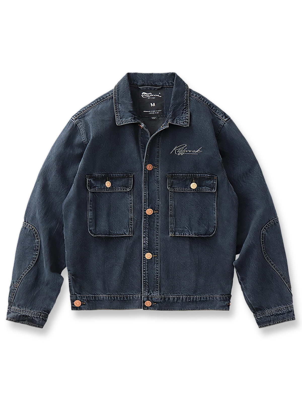 胸ポケットと刺繍が特徴のウォッシュ加工デニムワークジャケット。