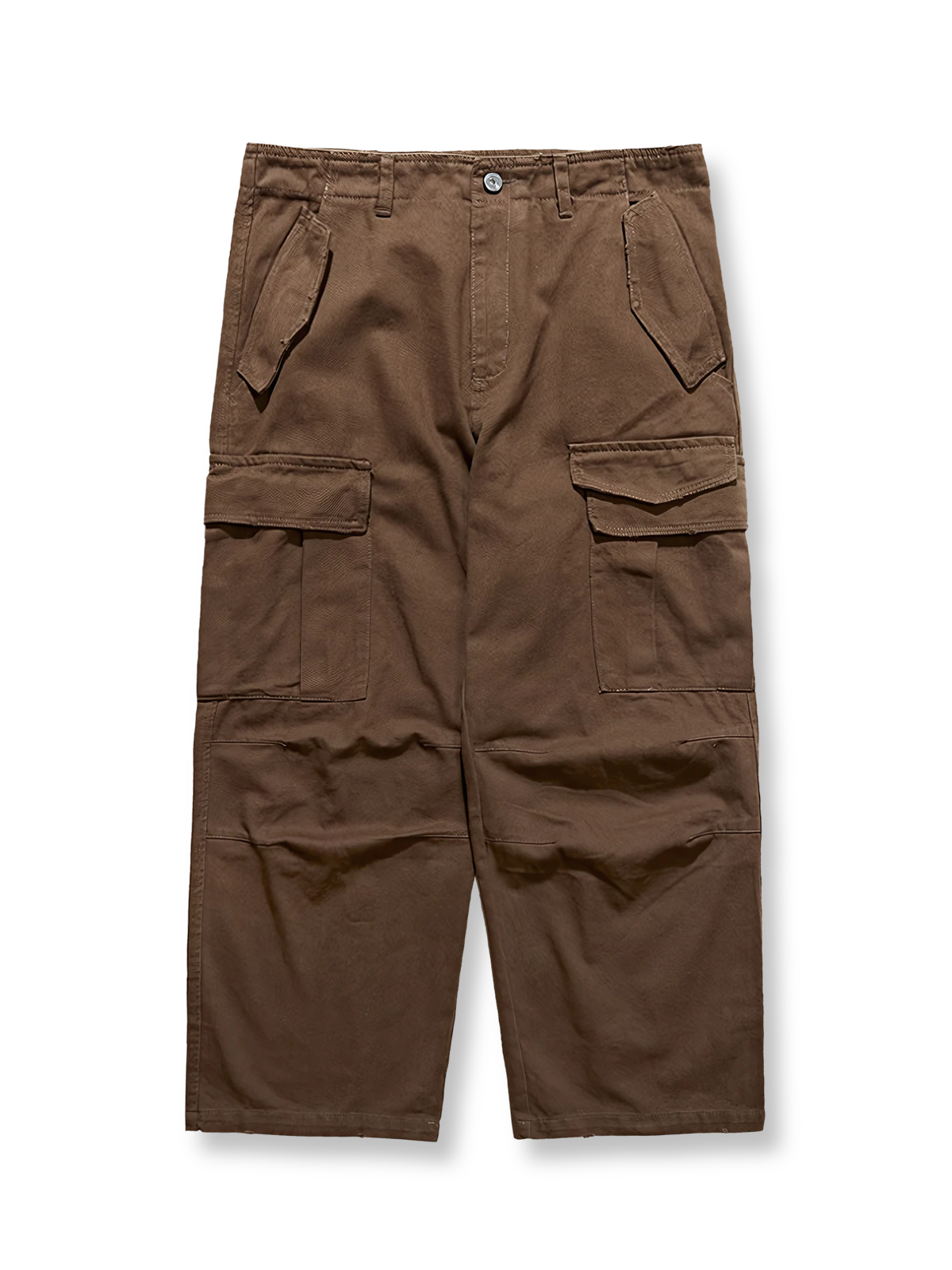 ウォッシュ加工とクラッシュデザインが特徴のカーゴパンツ