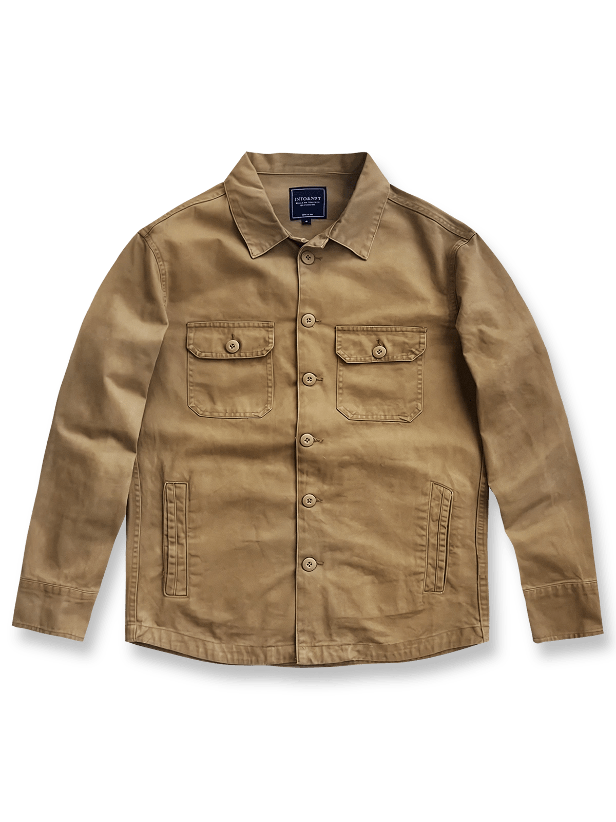 ウォッシュ加工と多ポケットが映えるワークシャツ