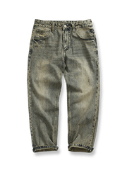 ウォッシュ加工が施されたサンドカラーデニムパンツ