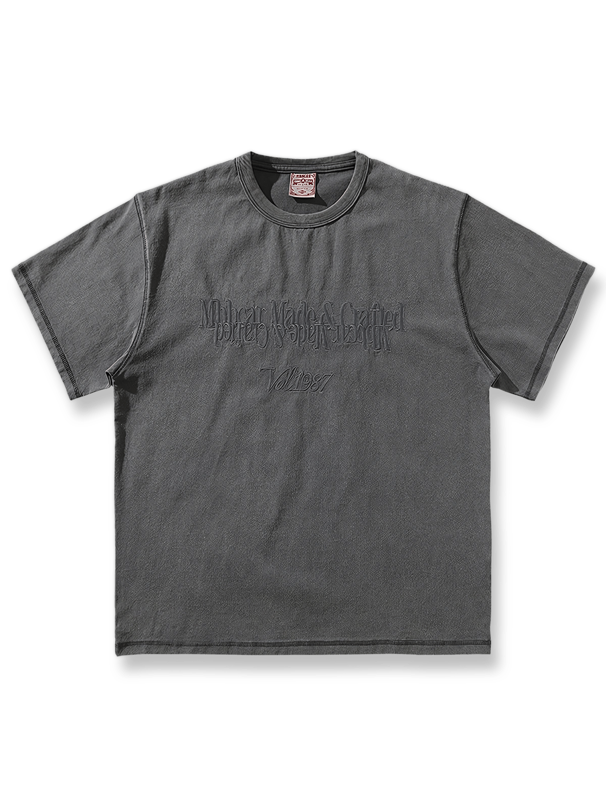 スノーフレーク加工と刺繍が施されたヴィンテージ風ウォッシュ半袖Tシャツ