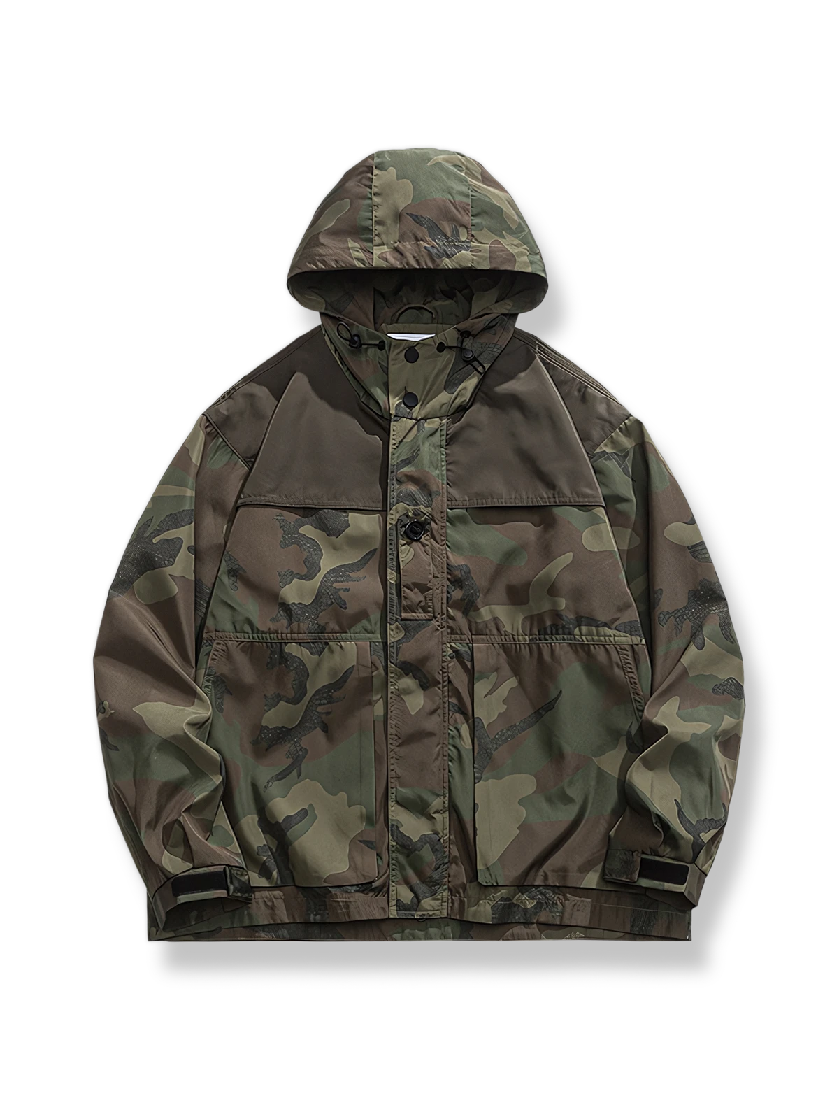 カモフラージュとカラーブロックがアクセントの撥水ゴアテックスマウンテンジャケット