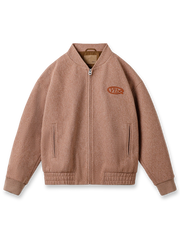 ウール混紡素材と刺繍デザインが特徴のアメカジ風ベースボールジャケット