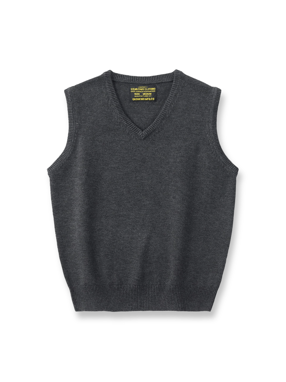 ウール混紡素材のVネックニットベスト。