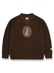 レトロなウールVネックニットセーターの全体展示