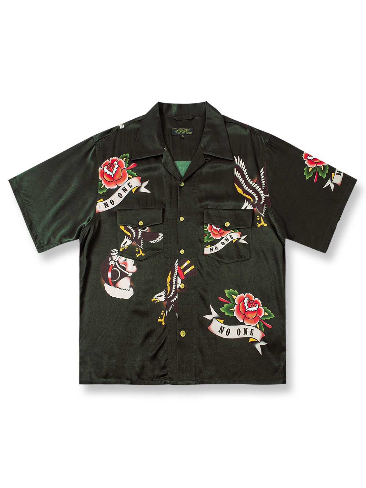 イーグル、スカル、ローズのプリントが特徴の横須賀プリントハワイアンシャツ
