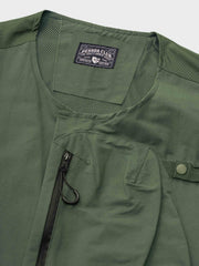 立体ポケット付き多機能ベスト