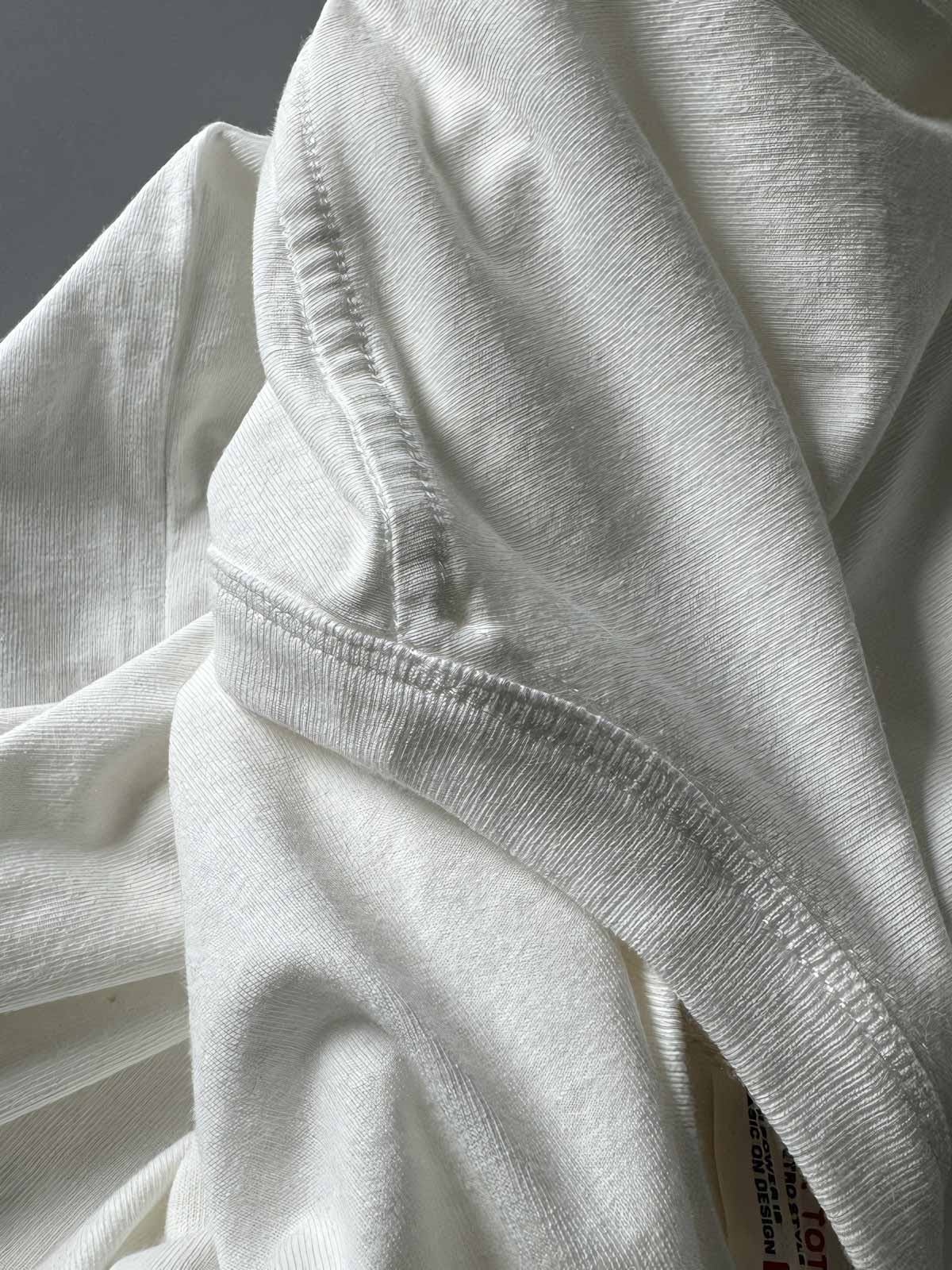 Tシャツのヴィンテージ加工ディテール画像