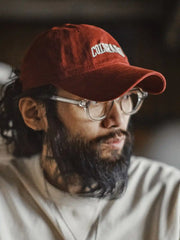 メガネを着用した顔まわりのスタイリング例