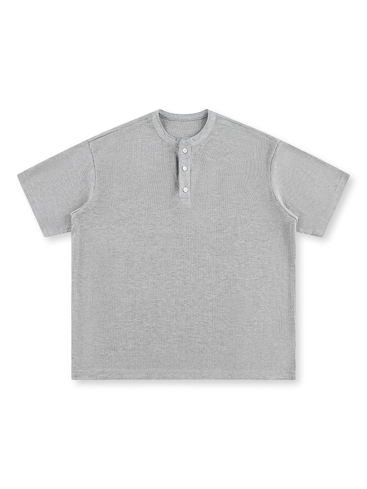 立体的なワッフル編みと耐久性が特徴のヘビーウェイトヘンリーネックTシャツ