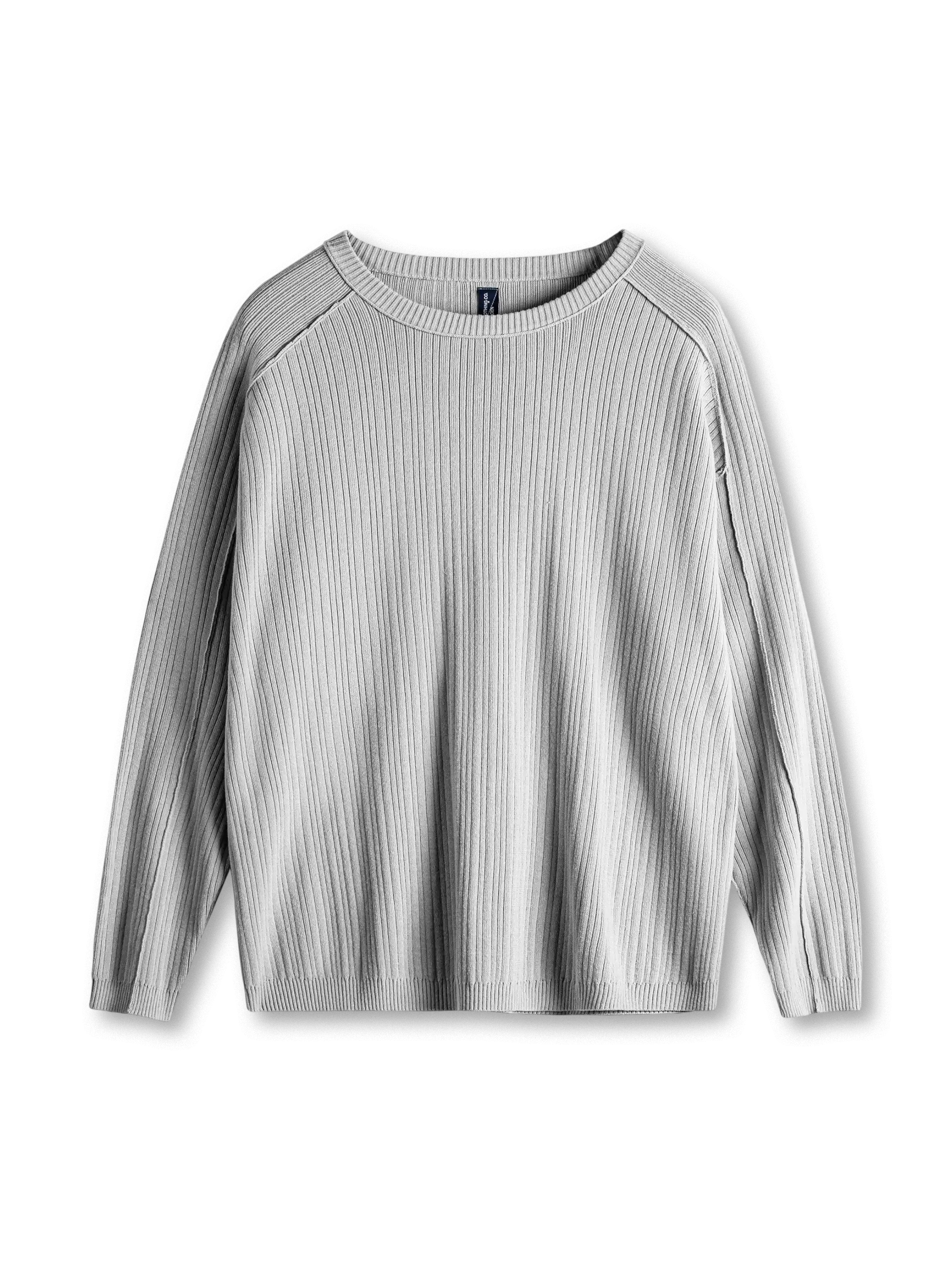 グレーのコットンリブニット、クルーネック、切替縫いの立体ラインとリブ袖口仕様