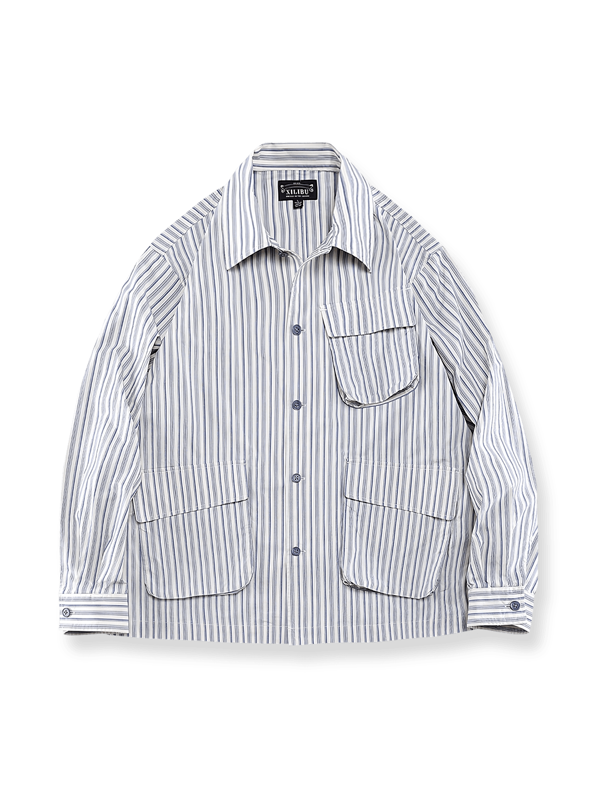 複数の3Dポケットとストライプ柄が特徴のコットンワークシャツ