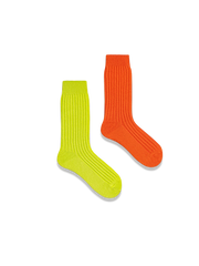 厚手タオル地底部と高弾性素材で快適なフィット感を実現した4足セットソックス