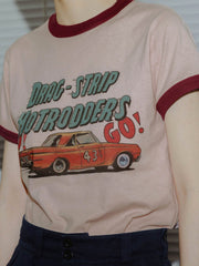 PESSOA CLUBのレースカーと「Drag-Strip Hotrodders」のプリント詳細