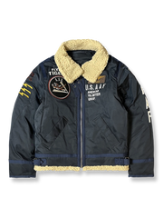 「74th FIGHTER SQ.」刺繍入りナイロン製B3フライトジャケット。