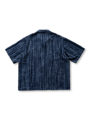 インディゴ調シェアード加工リラックスシャツの正面全体