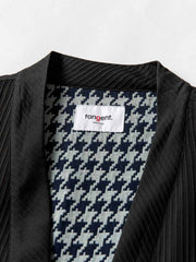 黒ストライプ面とチェック柄面のディテール比較