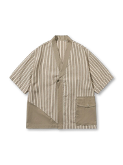 チェック柄と無地が組み合わさった半袖はんてん、フロント紐留め仕様