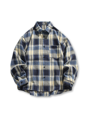 三色のタイダイチェックが際立つ長袖シャツのフロントビュー