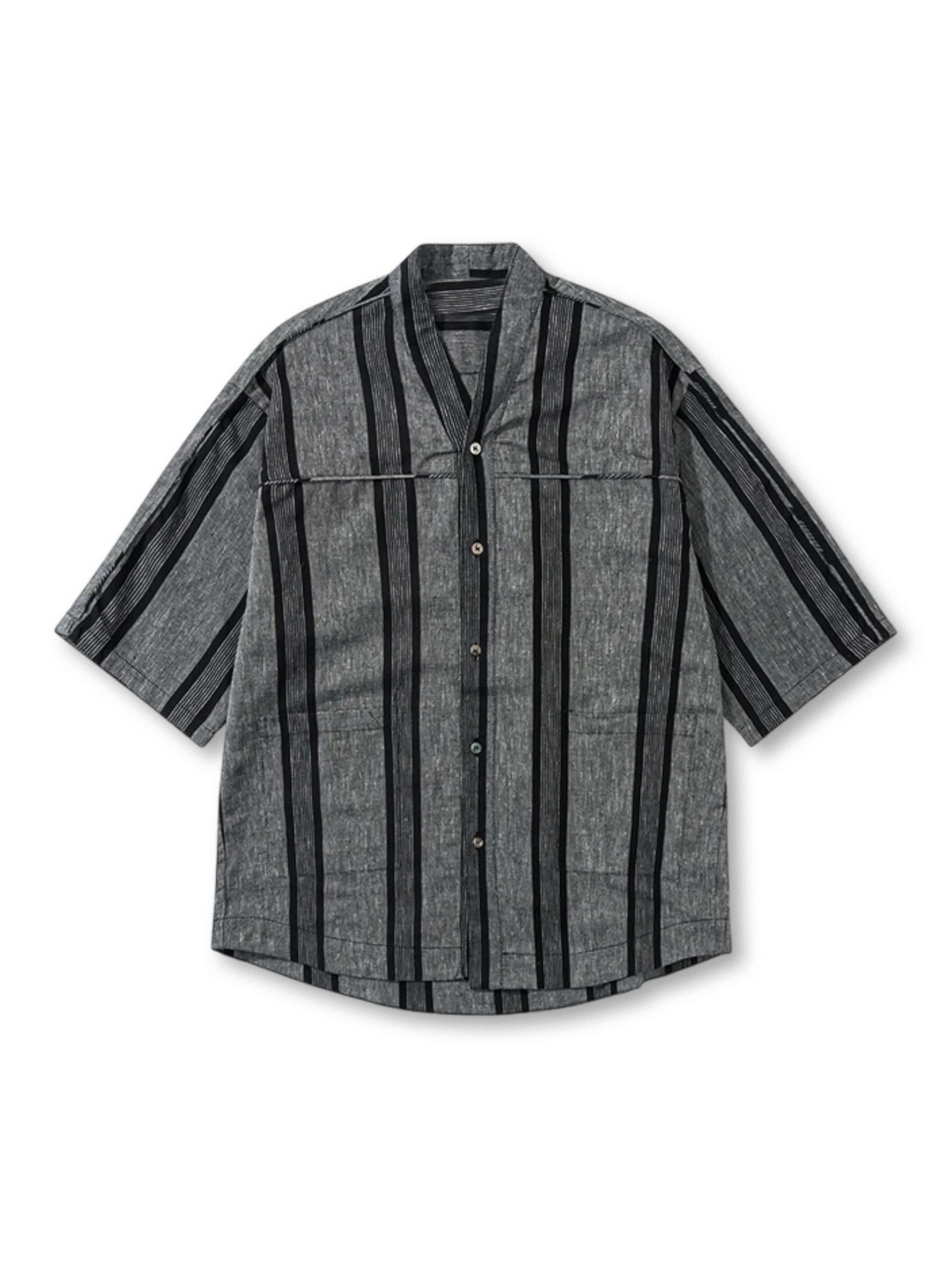 羽織風デザインのストライプ半袖シャツ