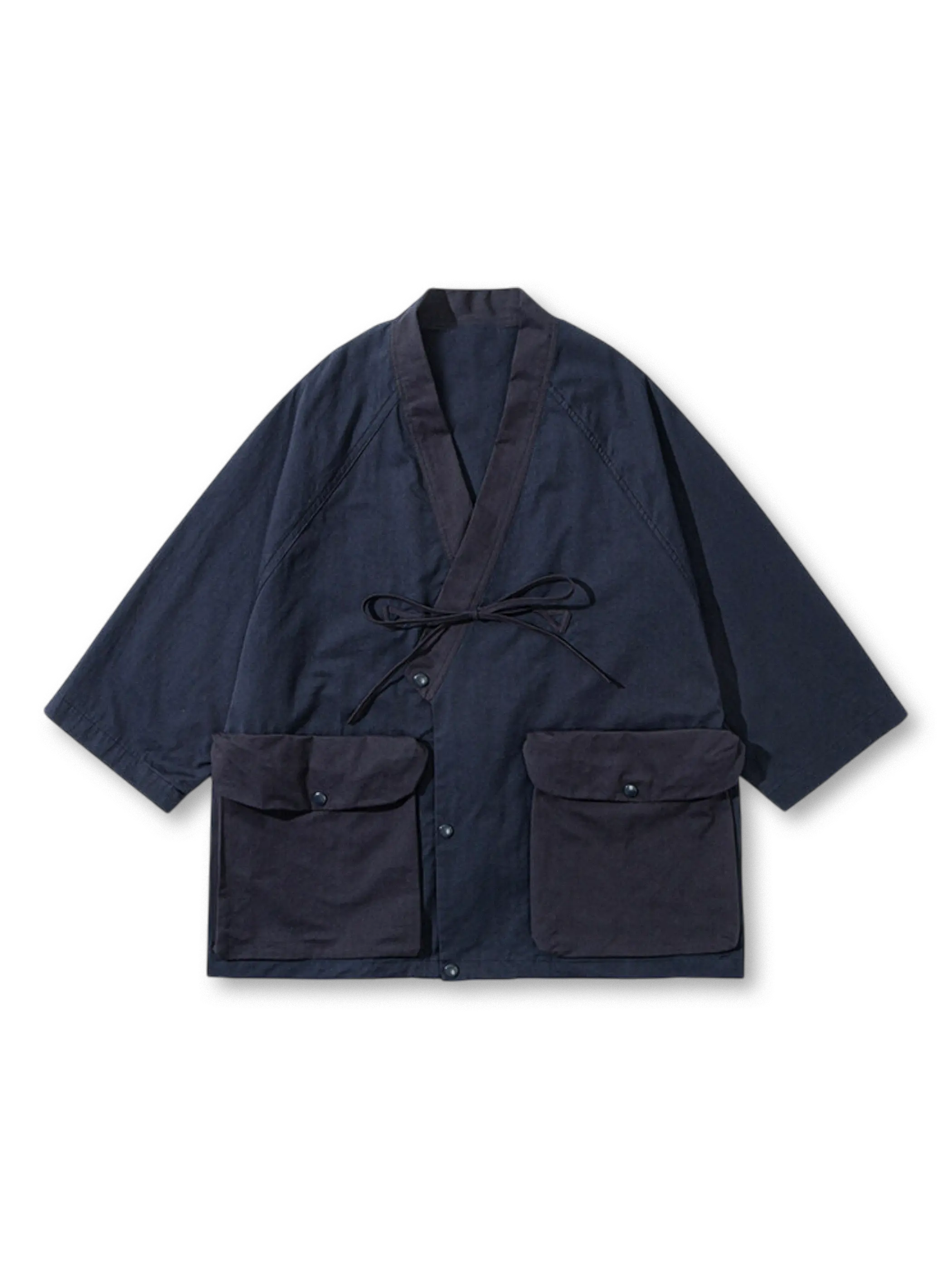 ベージュ×ブラウンの配色ノラギジャケット