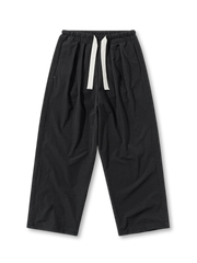 ベージュの速乾ストレートイージーパンツ