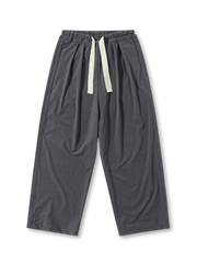 ベージュの速乾ストレートイージーパンツ