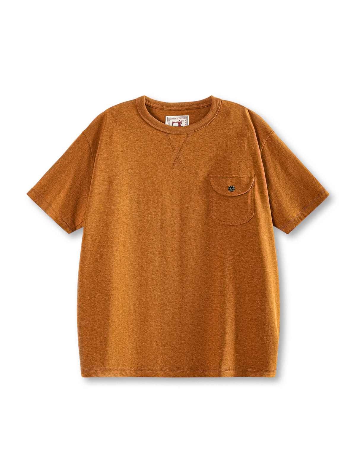 花色糸特有のムラ感が楽しめるヘビーウェイトTシャツ、フロントポケットに牛角ボタンが付いている