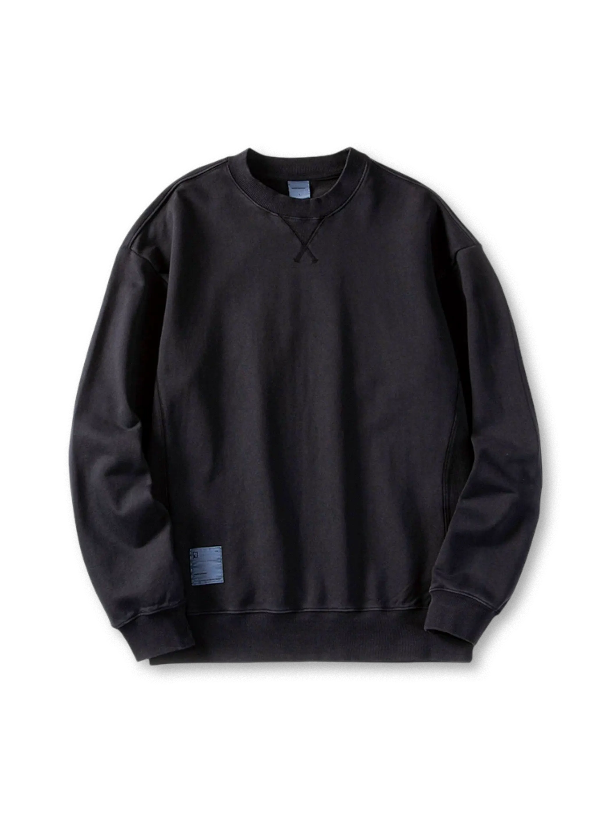 ウォッシュ加工を施したクルーネックスウェット、V字ガゼット付き
