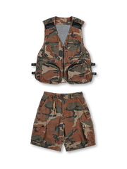 カモフラージュ柄ベスト正面ビュー