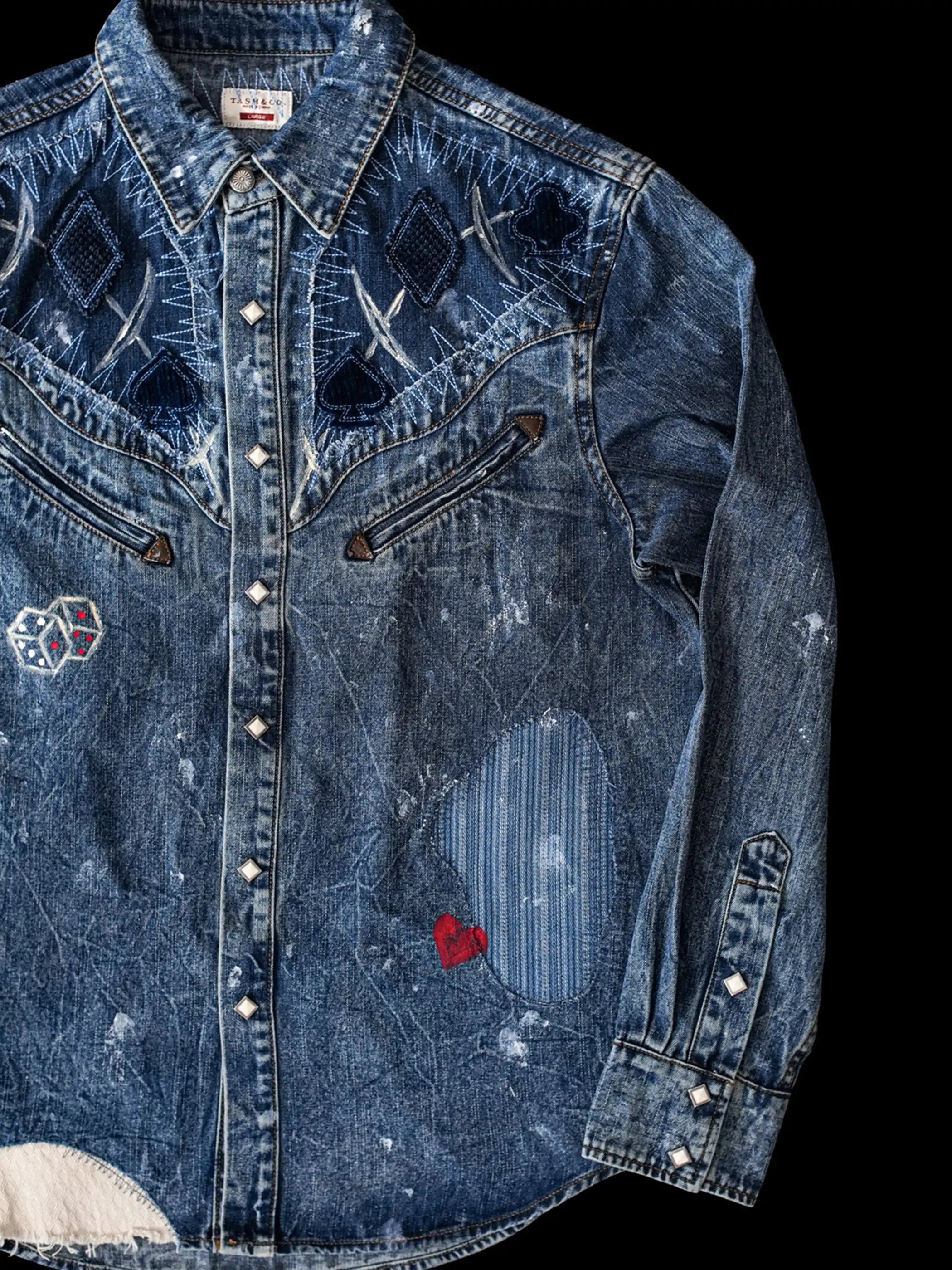 多種素材をパッチワークしたデニムウエスタンシャツのフロント全体