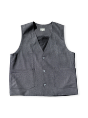改良紳士ヴィンテージベスト、シングルブレストノーネクタイデザイン、厚手の人字斬文または花灰生地とハンティングポケット風ディテール。