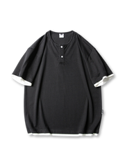 前面全体のヘンリーレイヤードショートスリーブTシャツ
