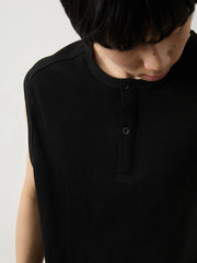 ワッフルヘンリーネックノースリーブベスト