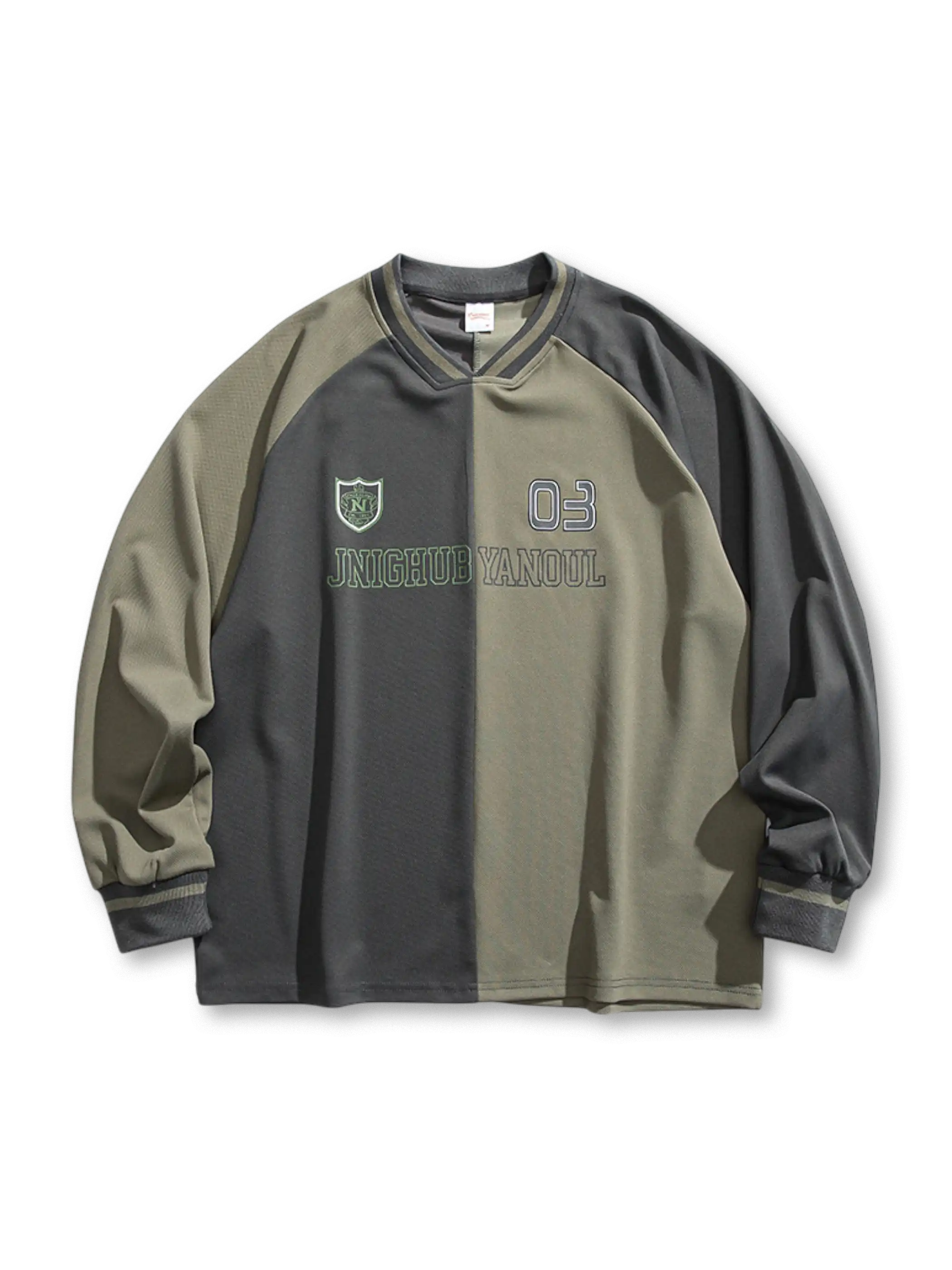 配色Vネック長袖スウェット、胸元ロゴ入り