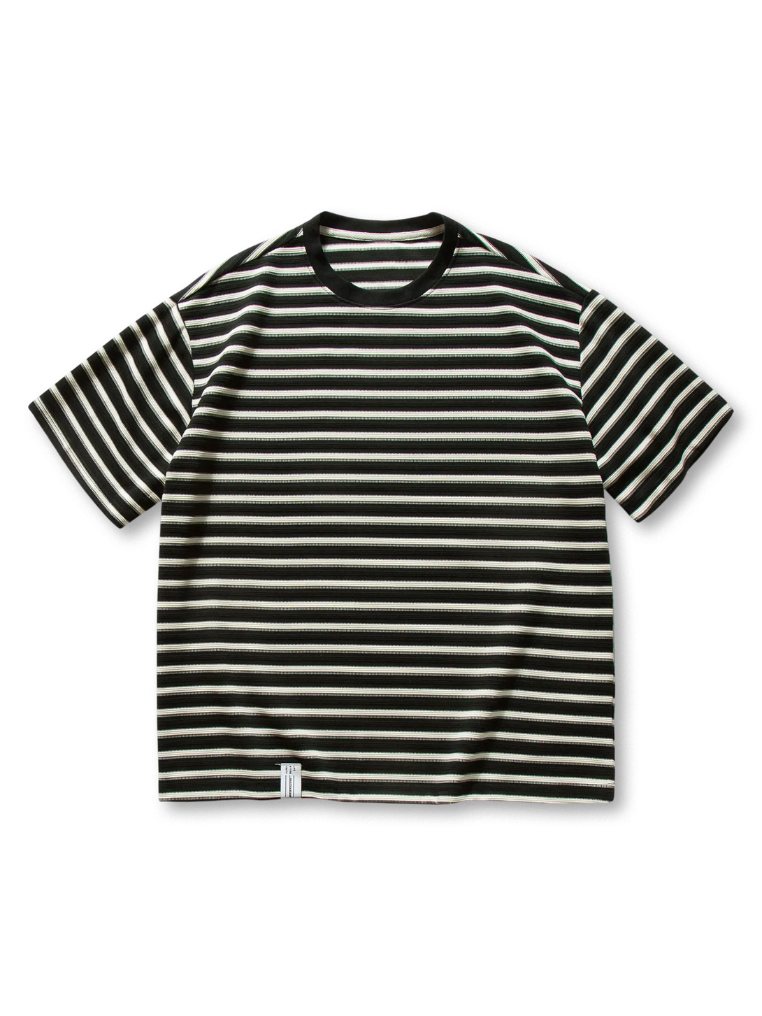 マルチカラーとモノトーンのボーダーTシャツ2色展開