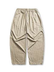 チェック柄のワイドパンツ、ウエストゴム仕様